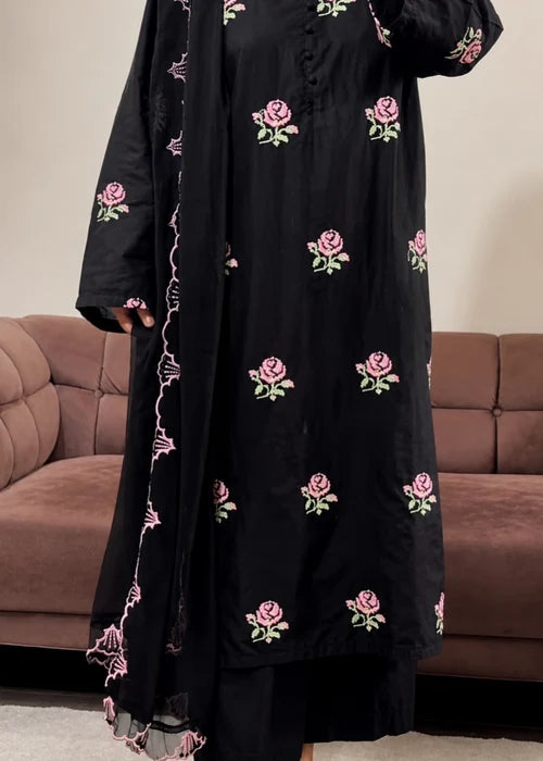 HANILA  Embroidered 3PC Suit